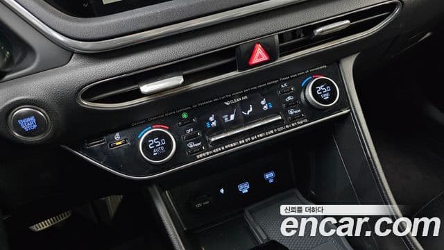 Hyundai Sonata (DN8) Premium Family, 2020 17