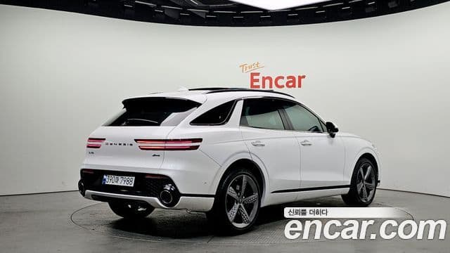 Genesis GV70, 2023 2