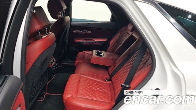 Genesis GV70, 2023 11