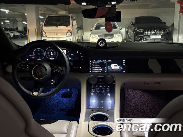 Porsche 타이칸 4S, 2024 14