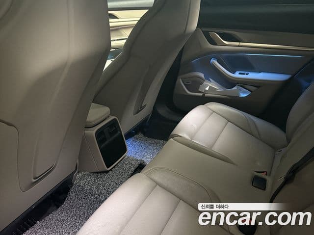 Porsche 타이칸 4S, 2024 15