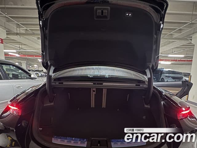 Porsche 타이칸 4S, 2024 16