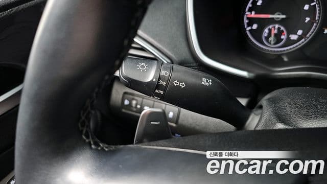 Hyundai The / новый New Santa Fe Exclusive, 2022 17