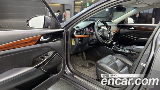 Kia All New K7 Prestige, 2016 11