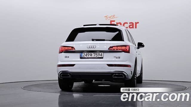Audi Q5 (FY) Premium, 2023 4