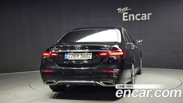 Mercedes-Benz E-класс W213 AMG Line, 2021 4