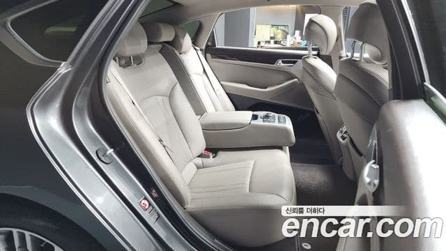Genesis G80 Luxury, 2018 12