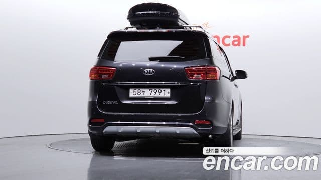 Kia The / новый New Carnival Noblesse, 2019 4