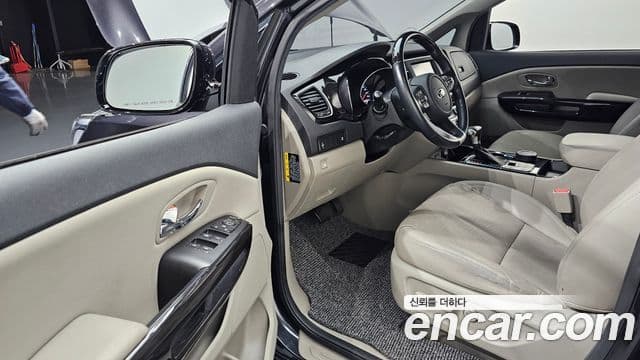 Kia The / новый New Carnival Noblesse, 2019 11