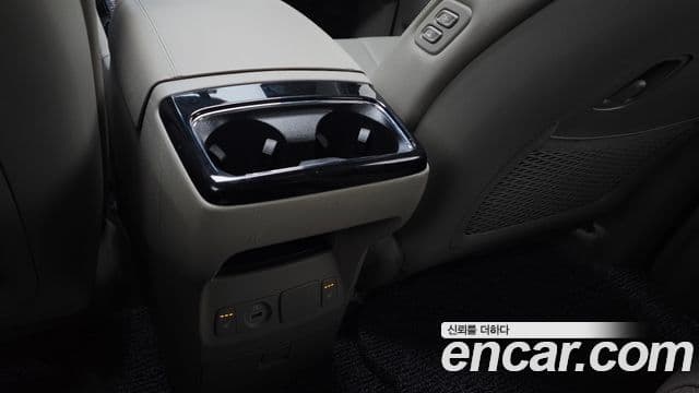 Kia The / новый New Carnival Noblesse, 2019 17