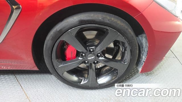 Genesis G70 Prestige, 2019 все фото