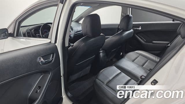 Kia K3 Prestige, 2013 17