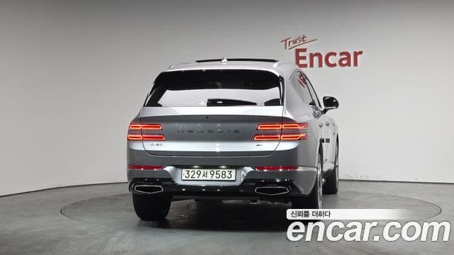 Genesis GV80, 2023 4