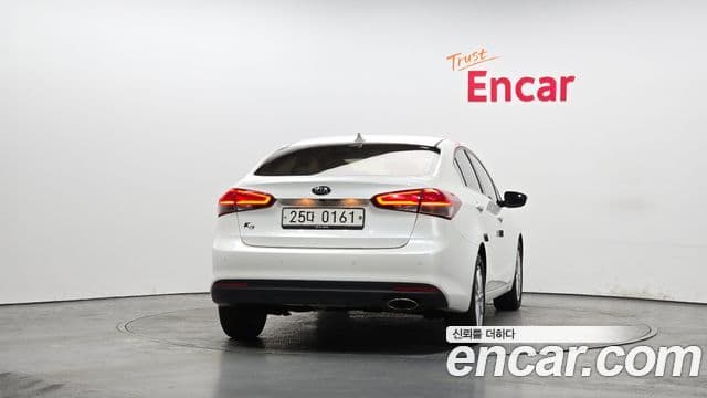 Kia The / новый New K3 Style, 2017 4