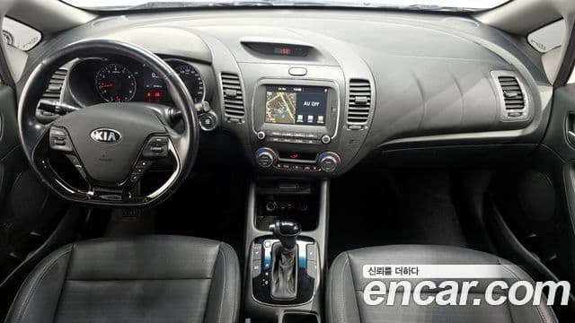 Kia The / новый New K3 Style, 2017 7