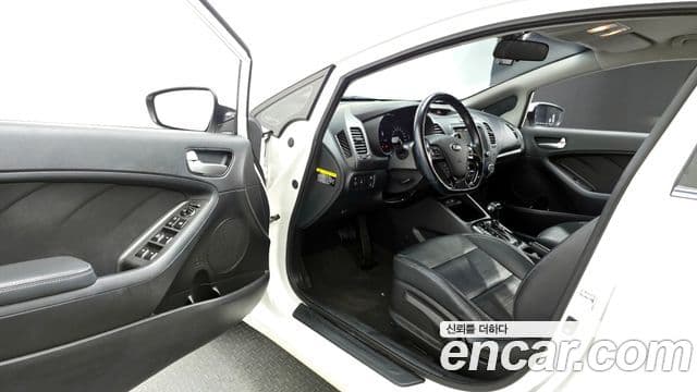 Kia The / новый New K3 Style, 2017 11