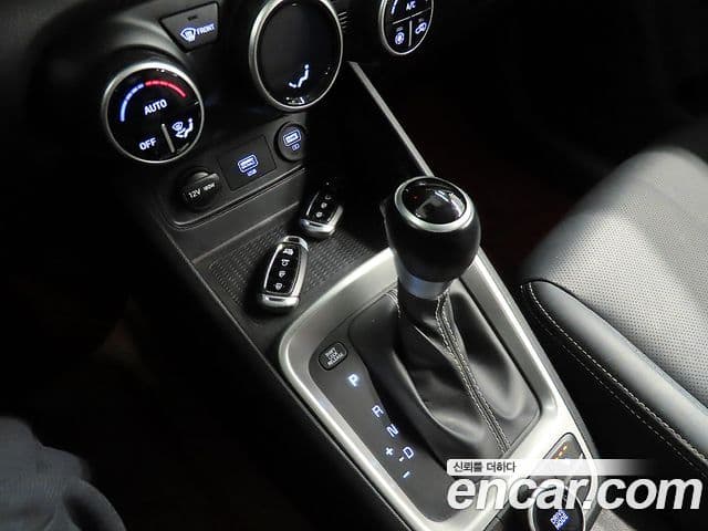 Hyundai Venue Modern, 2021 13