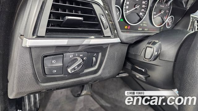 BMW 4시리즈 (F32) 420d Luxury Gran Coupe, 2017 16