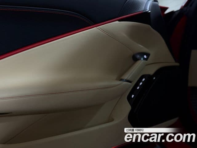 Ferrari 로마, 2022 6