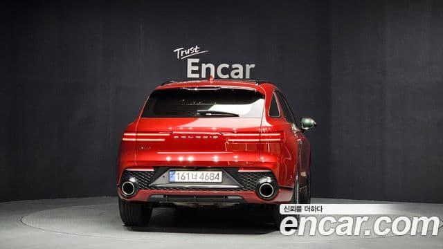 Genesis GV70, 2024 4