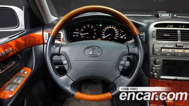 Lexus LS430 XF30, 2006 13