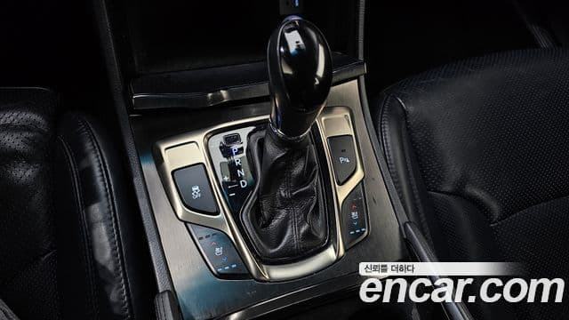 Hyundai Grandeur HG Modern, 2014 9