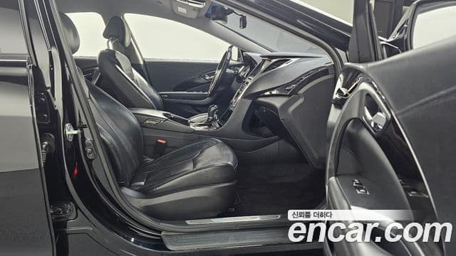 Hyundai Grandeur HG Modern, 2014 10