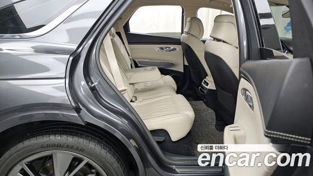 Genesis GV70, 2021 12