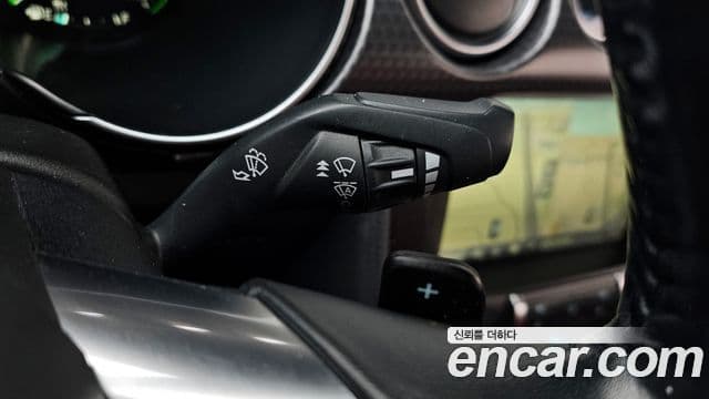 Ford Mustang купе, 2018 16