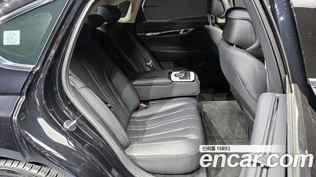 Genesis G80 (RG3) бензин 2.5 турбо AWD, 2022 12