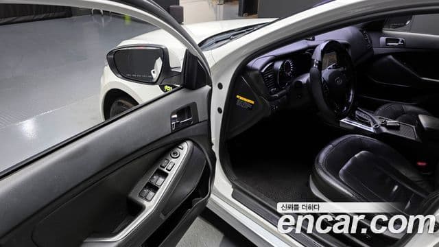 Kia K5 гибрид Luxury, 2013 11