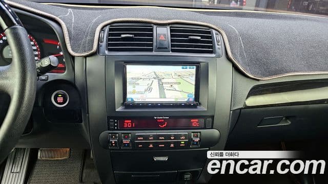 Kia Mohave 2WD QV300, 2012 16