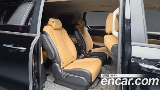 Kia Carnival 4세대 Prestige, 2022 12