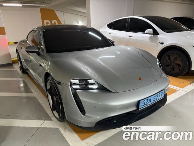 Porsche 타이칸 базовый, 2022 1