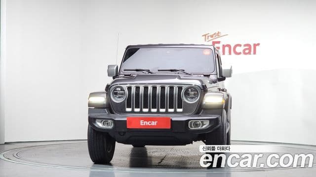 Jeep Wrangler (JL) 2.0 Overland 4도어, 2019 3