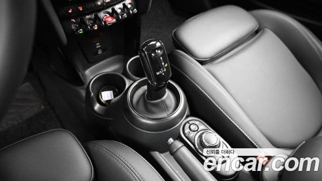 Mini Cooper 3세대, 2024 9