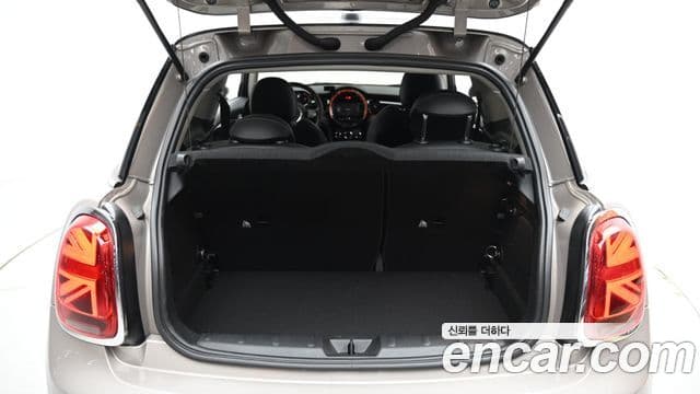 Mini Cooper 3세대, 2024 20