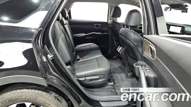 Kia Sorento 4세대 Prestige, 2023 12
