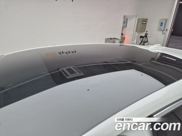 Volvo V40 2세대, 2016 13