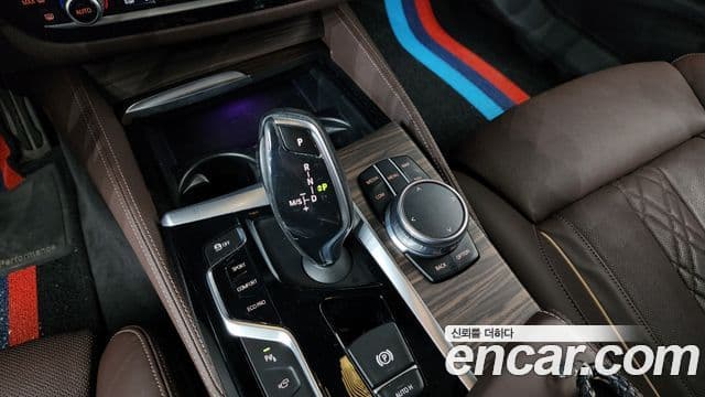 BMW 5시리즈 (G30) 530i xDrive M Sport Plus, 2018 9