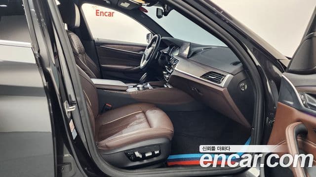 BMW 5시리즈 (G30) 530i xDrive M Sport Plus, 2018 11
