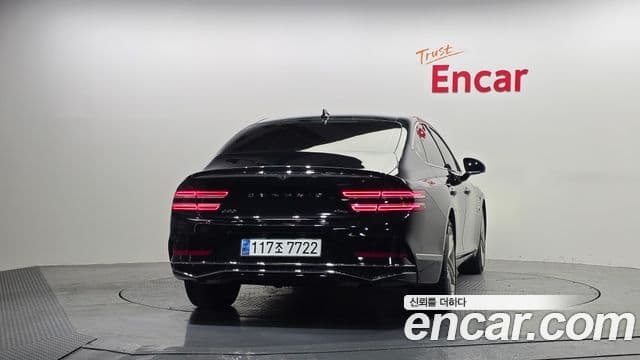 Genesis G80 (RG3) бензин 2.5 турбо AWD, 2025 4