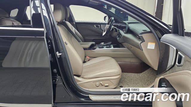 Kia K8 гибрид Noblesse Light, 2023 11