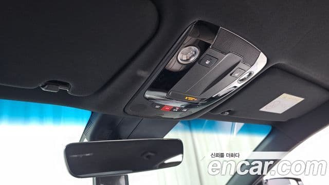 Kia K8 гибрид Noblesse Light, 2023 18