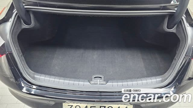 Kia K8 гибрид Noblesse Light, 2023 20