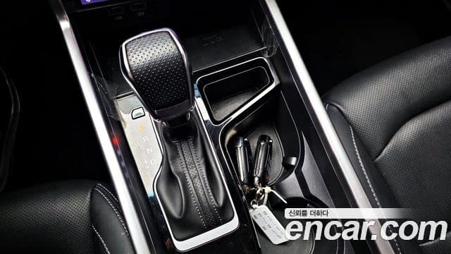 KG모빌리티(SsangYong) Torres T7, 2023 9