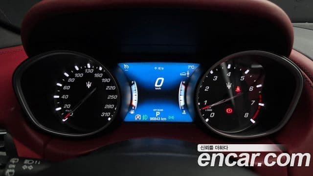 Maserati Levante 3.0 AWD GranSport, 2019 8