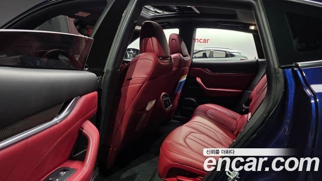 Maserati Levante 3.0 AWD GranSport, 2019 12