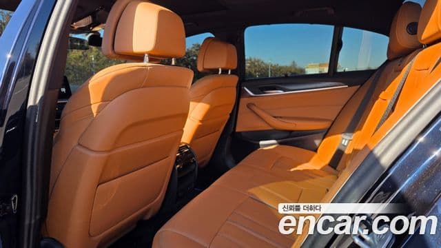 BMW 5시리즈 (G30) 520i M Sport, 2023 11