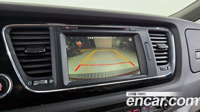 Kia All New Carnival Noblesse, 2016 15